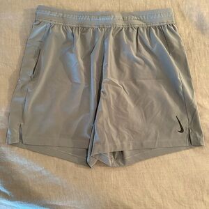 Grey Nike Yoga shorts. XL